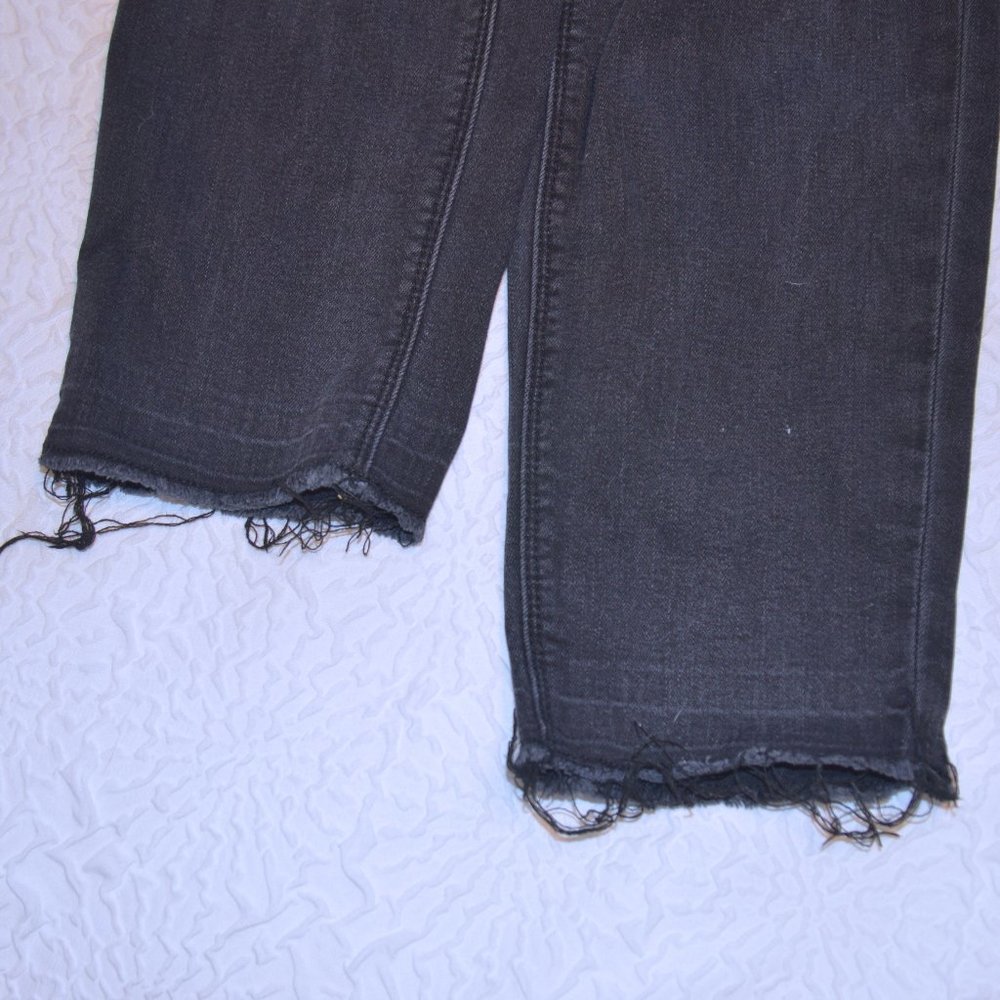 4/$20 WHBM The Skinny Ankle Black Distressed Jeans - Picture 9 of 9